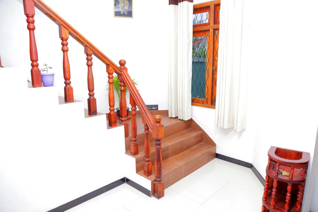 Mount River View Kandy Exterior photo